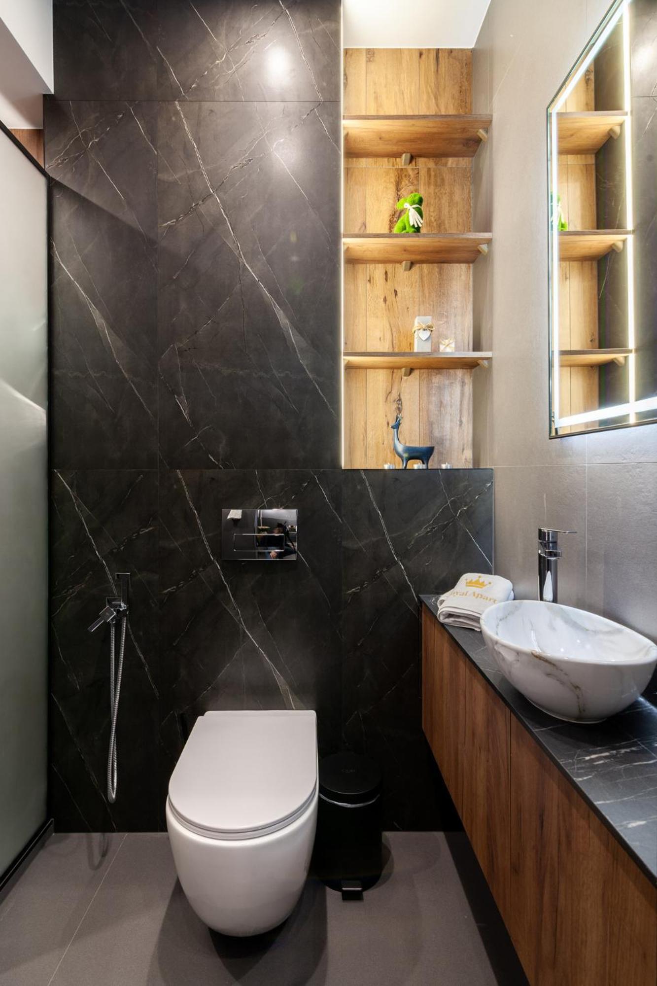 Royal Romantic Apartment With Bathtub Lviv Exterior foto
